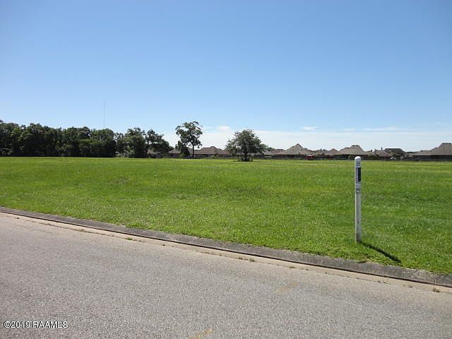 1st image of 216 Saddleback Cir