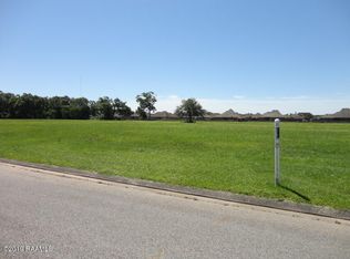 216 Saddleback Cir, Youngsville, LA 70592