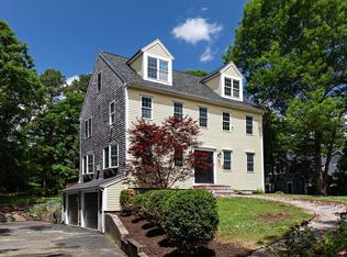239 Beaver Dam Rd, Plymouth, MA 02360