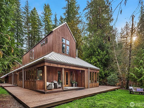 5th image of 16109 Kelly Road NE