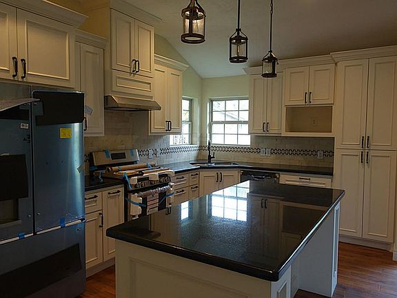 4th image of 4323 Woodhampton Dr