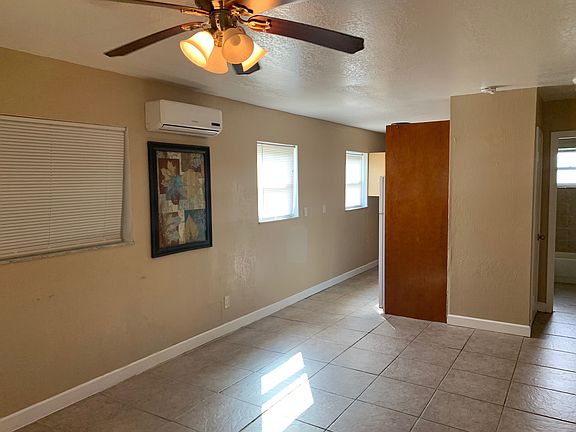 3rd image of 2720 NW 13th St APT C