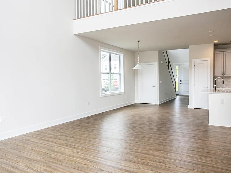665 Levering St #665 — Photo 10