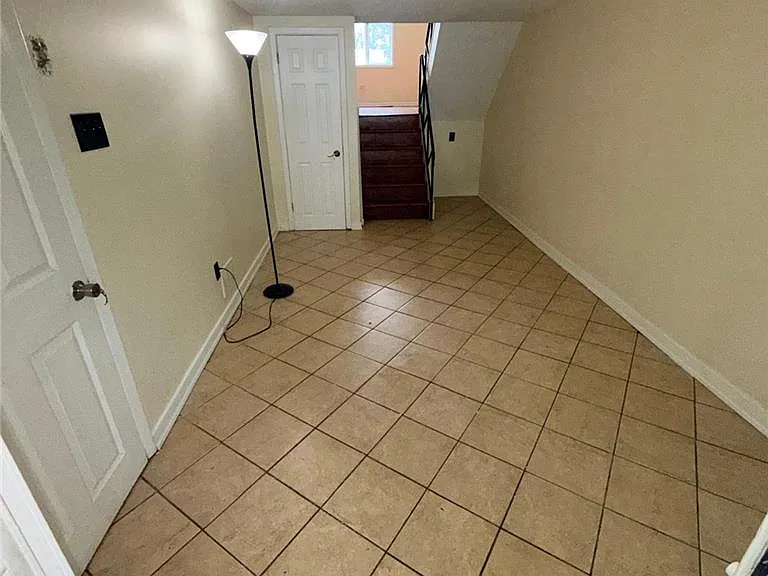 780 Mohawk St — Photo 15