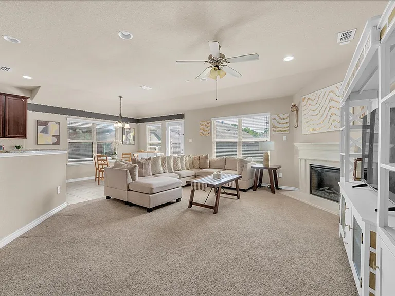 1820 Christopher Creek Dr — Photo 17