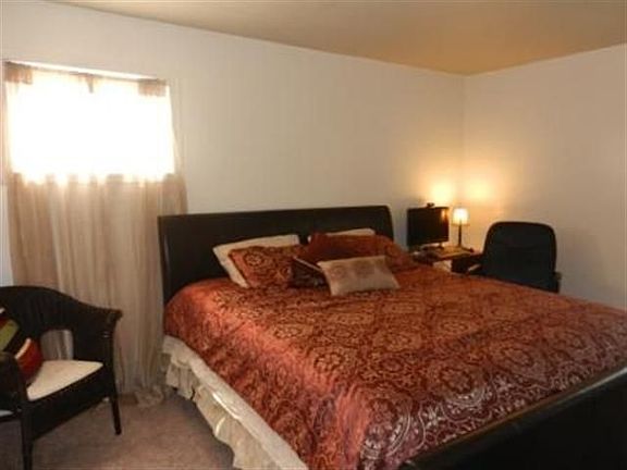 3rd image of 2512 Robinwood Dr