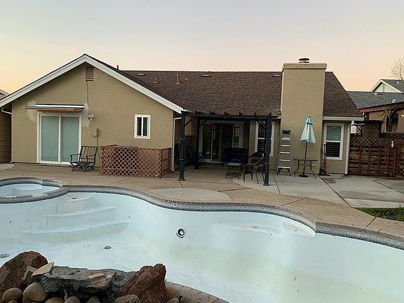 4th image of 8648 Dedion Ct