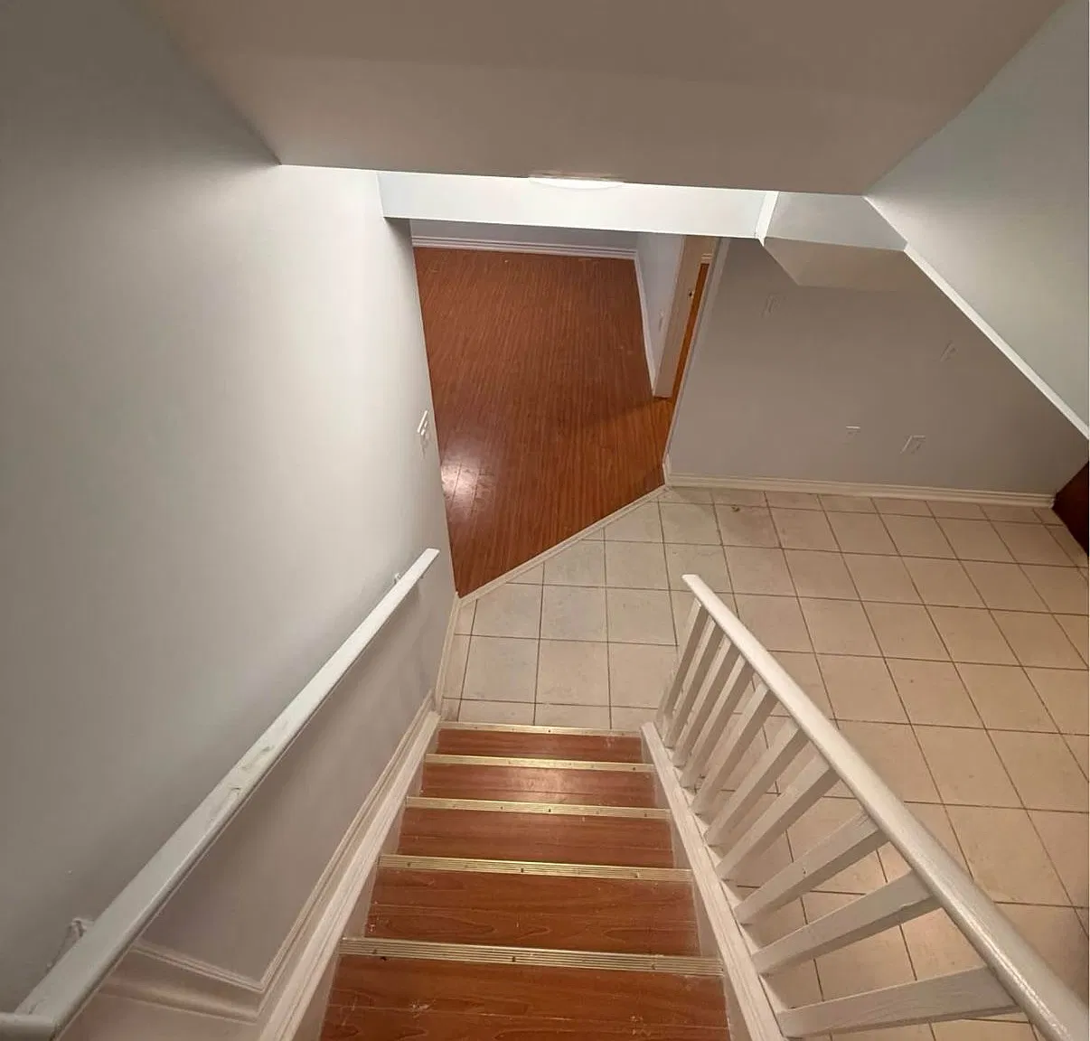 2 bed, $1,900 — Photo 2