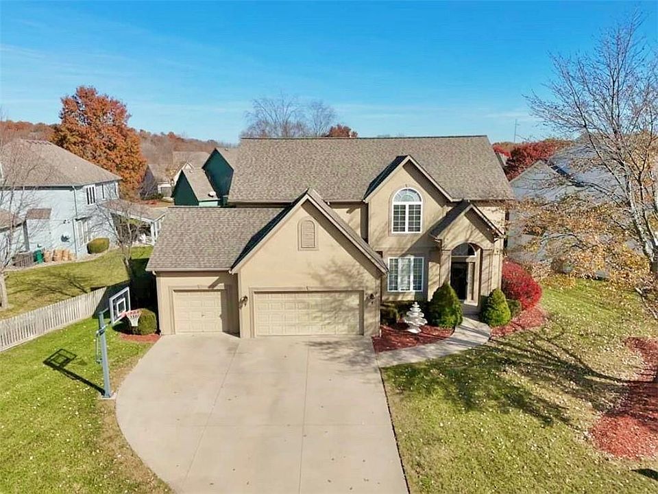 304 NE Hidden Valley Way, Lees Summit, MO 64064 | MLS #2619059