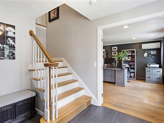 4th image of 83 Fairhaven Rd