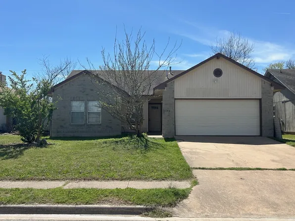 1113 York Castle Dr, Pflugerville, TX 78660