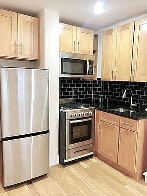 3rd image of 74 Charles St APT D