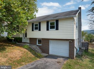 122 Ridge Ave, Centre Hall, PA 16828