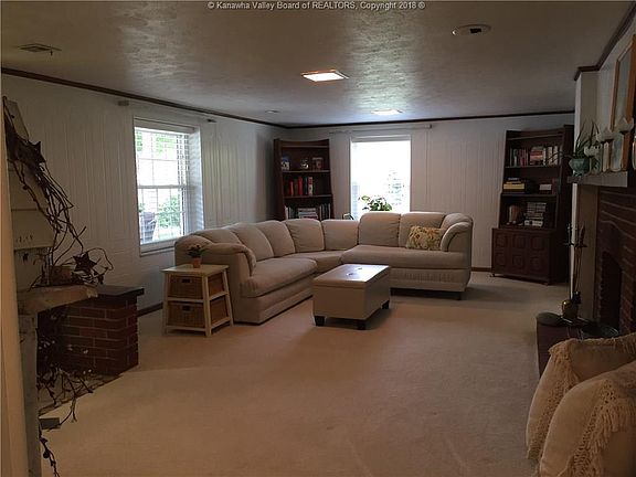 5th image of 1614 Coonskin Dr