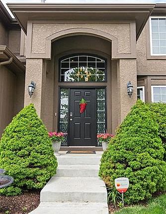 4th image of 22820 W 44th Ter