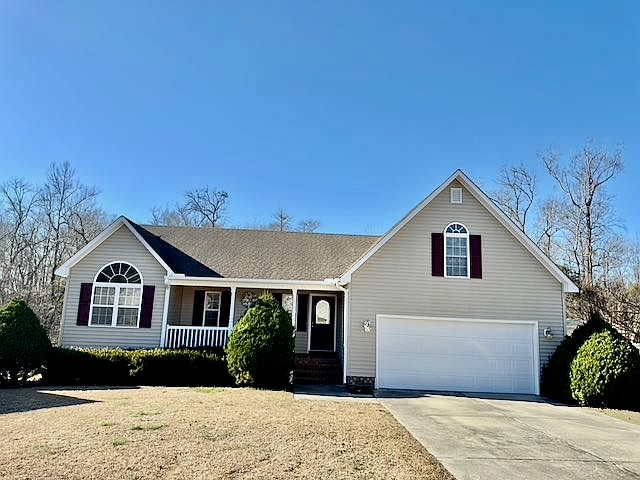 1st image of 212 Canterwood Ln