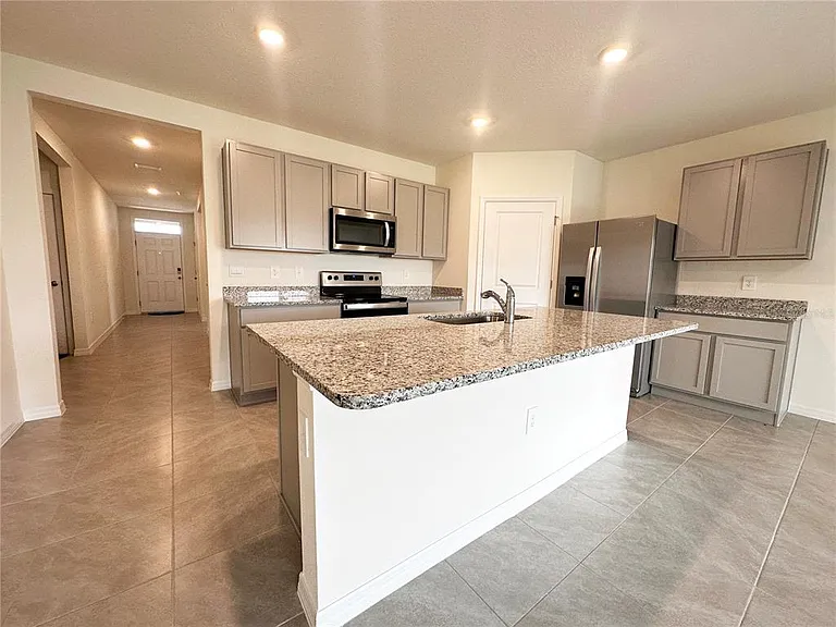 5105 Vecchio Ct — Photo 4