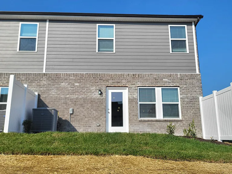 2306 Yukon Ct — Photo 22