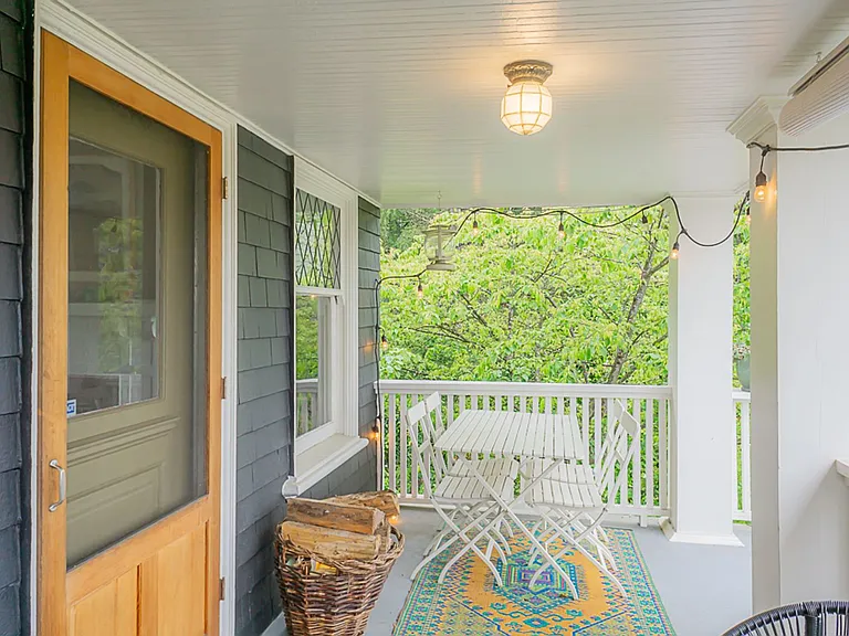 1557 Madrona Dr — Photo 20