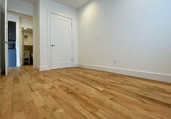 Rented by RELI.NOW CORP | media 12