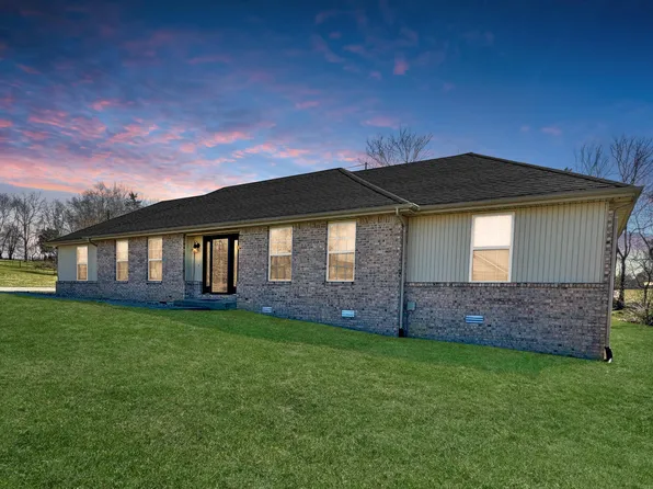 97 Pondview Dr, Somerset, KY 42503