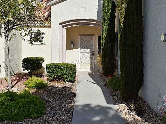 2nd image of 2509 Dark Peak Dr
