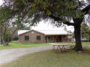 175 Whispering Oaks, Mineral Wells, TX 76067