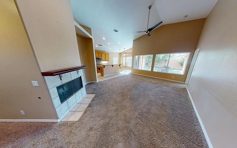 79679 Carmel Valley Ave — Photo 4
