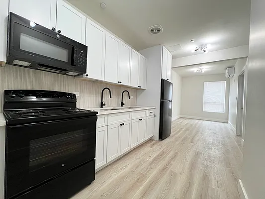 Rented by Arché Nest | media 7