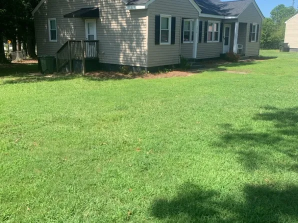 101A Givens St, Fountain Inn, SC 29644