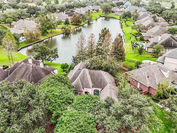 2nd image of 40245 Swan Cir