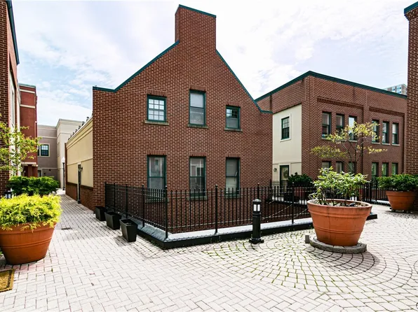 133 Walton St APT 121, Syracuse, NY 13202