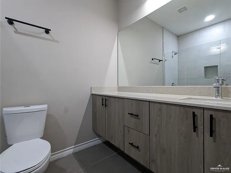 5905 Puffin Ave #1 — Photo 8