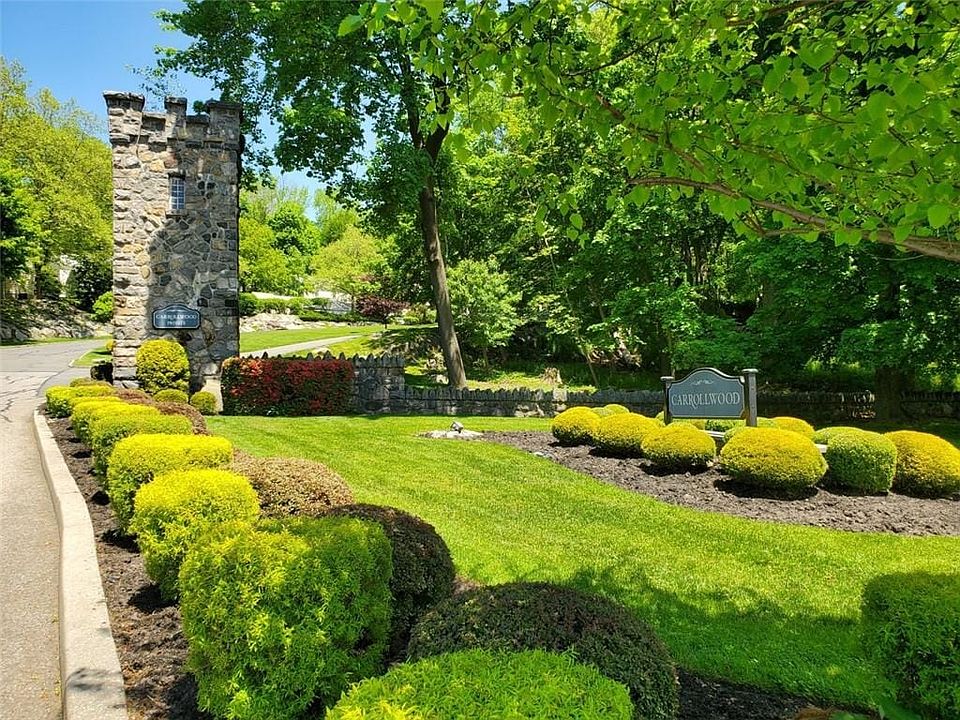 1st image of 40 Carrollwood Dr
