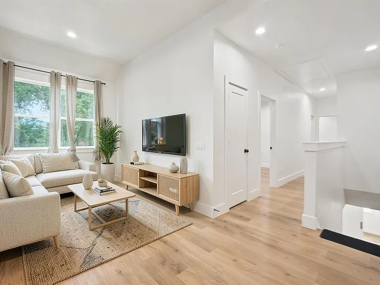 4217 Hare St #A — Photo 5