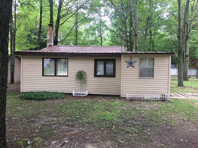 1st image of 4946 Maplewood Dr
