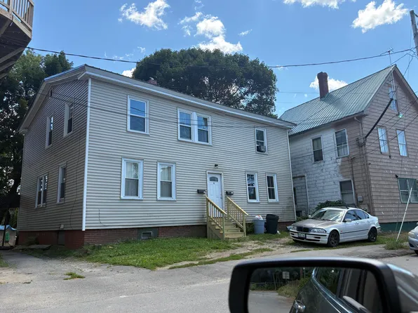 11 Autumn Street, Waterville, ME 04901