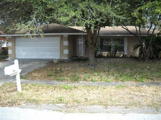 2nd image of 2030 Morbeca St