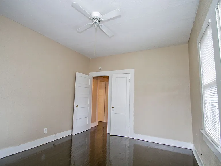 1727 Nolan St — Photo 13