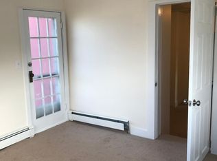 60 Medford St #4, Somerville, MA 02143