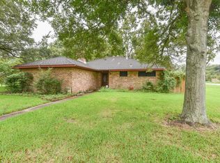 3412 Windsor St, Pearland, TX 77581