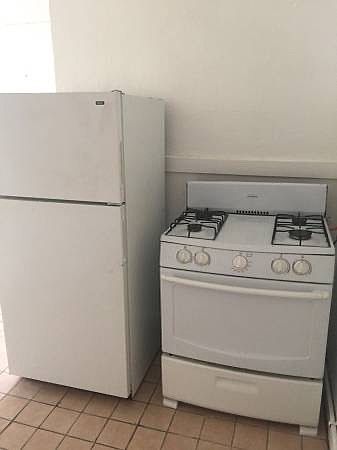 1st image of 8 Adella Pl #1