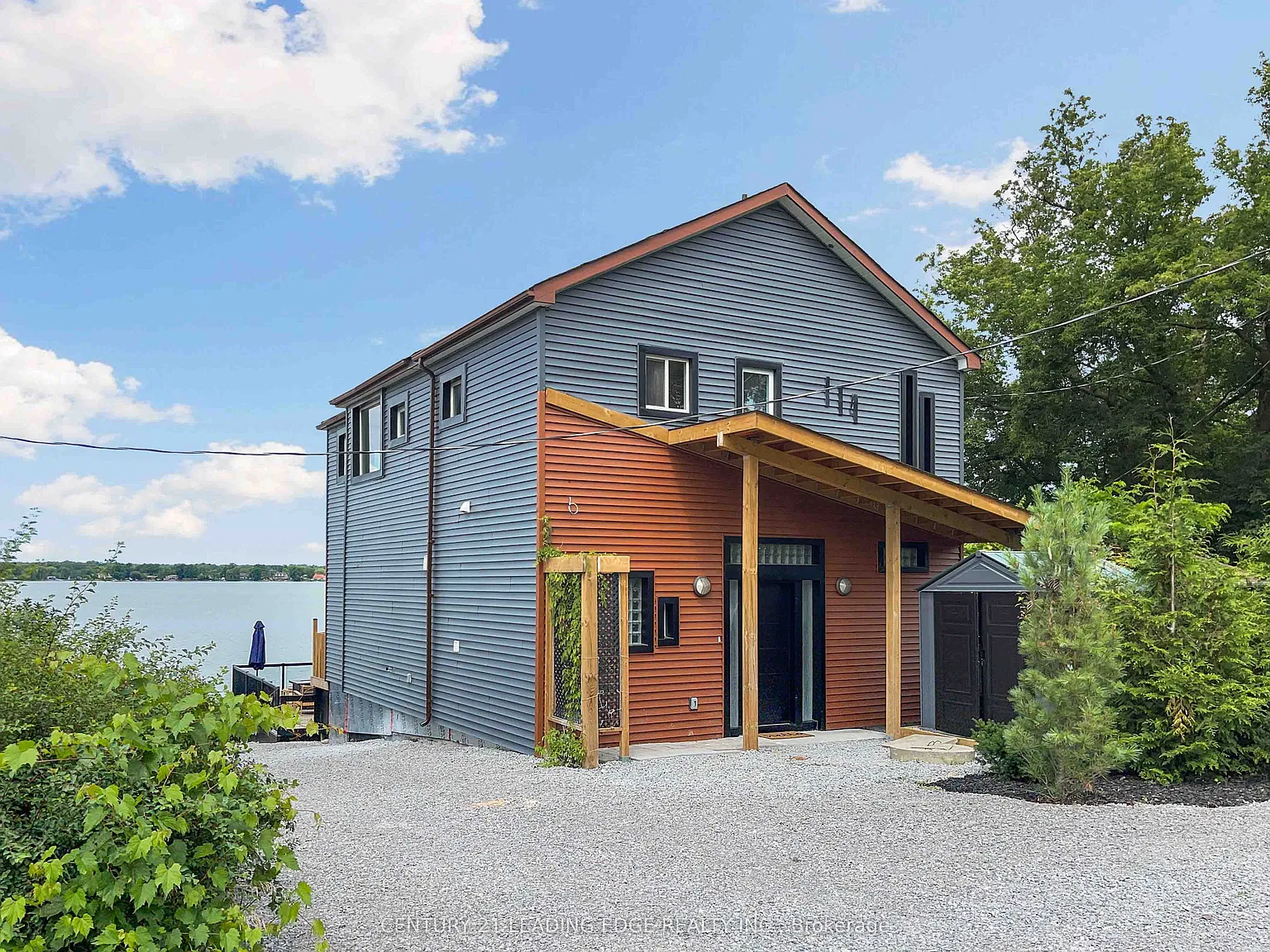 4 bed, $3,500 — Photo 1