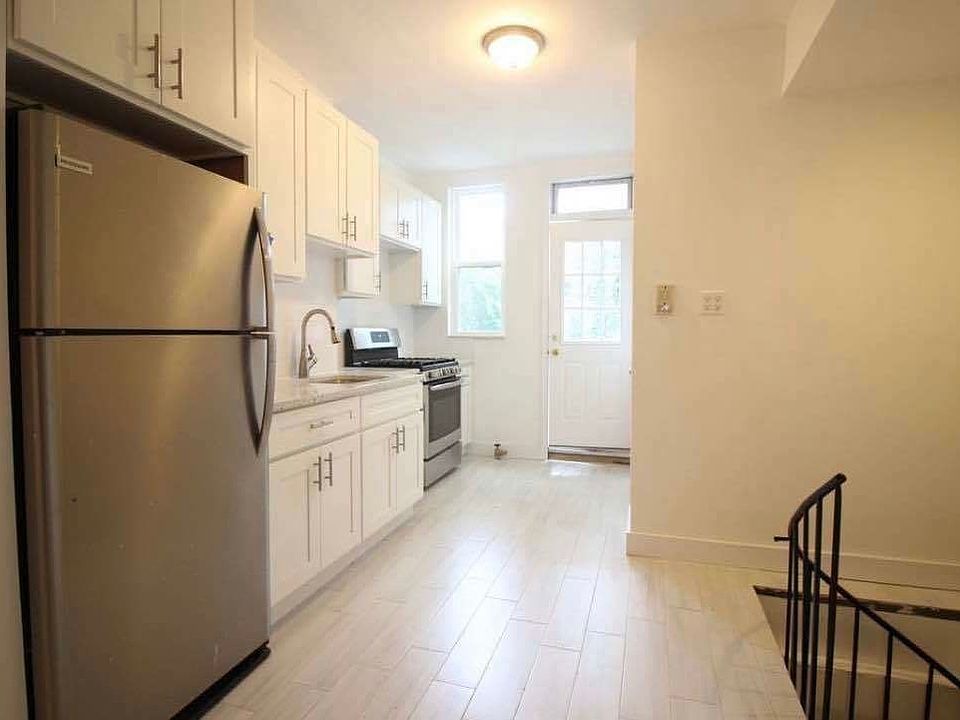 2nd image of 278 19th St #L1