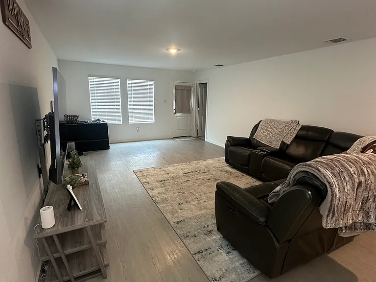 3810 Pontchartrain Pkwy — Photo 3
