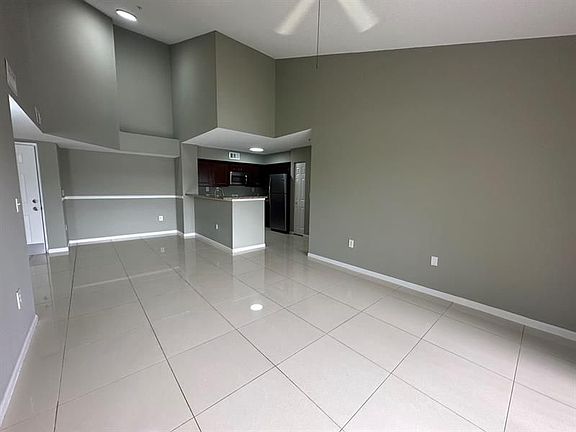 4th image of 7912 Sonoma Springs Cir APT 304