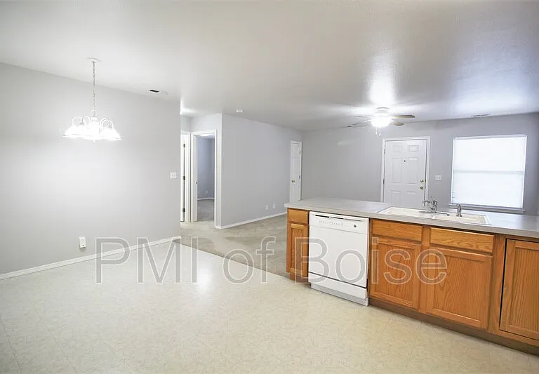 8931 W Irving St #201 — Photo 5