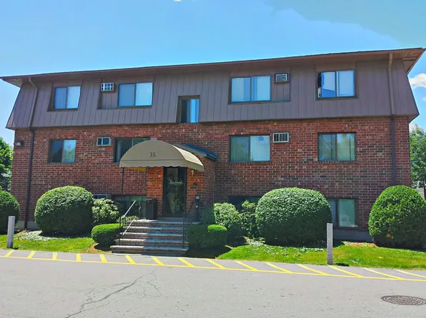 35 Log St, Manchester, NH 03102