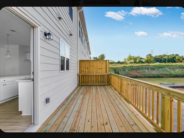 6162 Wayburn St #5 — Photo 4