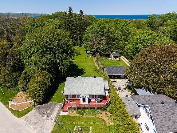 2nd image of 88 Gray Ave